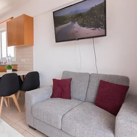 Amelia Two Bedroom - 202 Apartamento *