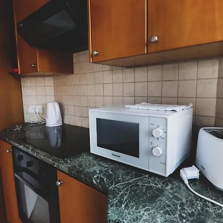 Amelia Two Bedroom - 202 *