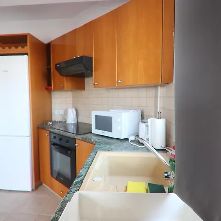 Amelia Two Bedroom - 202 Apartman Paphos