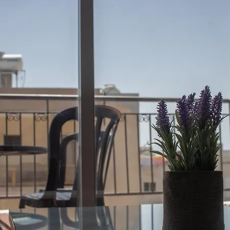 Amelia Two Bedroom - 202 Διαμέρισμα