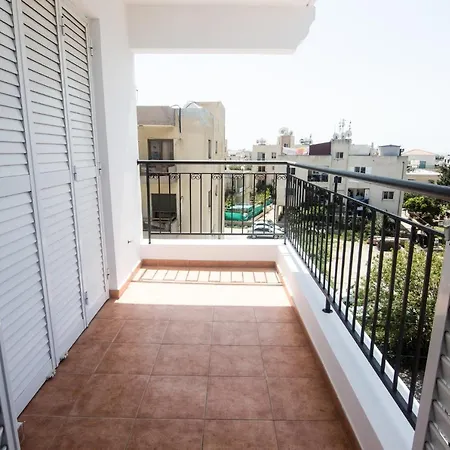 Amelia Two Bedroom - 202 Διαμέρισμα *