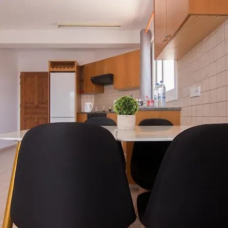 Amelia Two Bedroom - 202 Апартаменты *