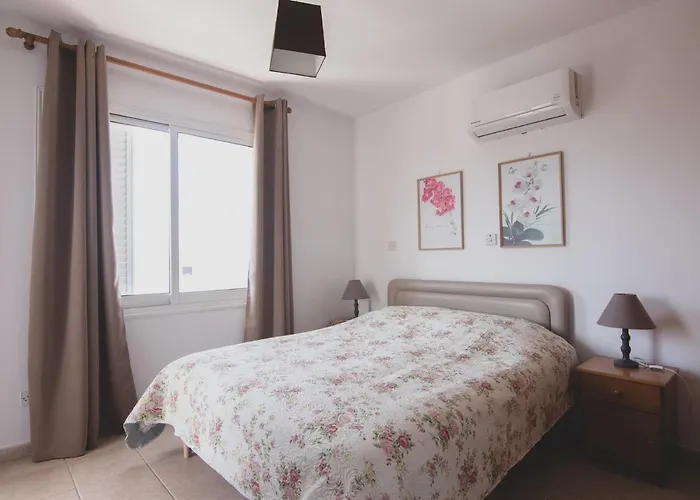 Amelia Two Bedroom - 202 Apartmán Paphos